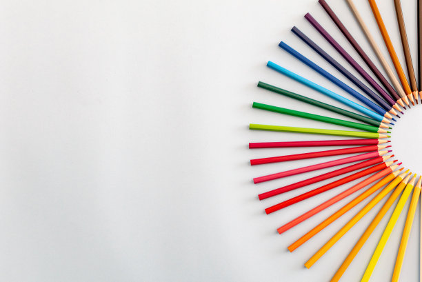 彩色半圆形铅笔套图片下载