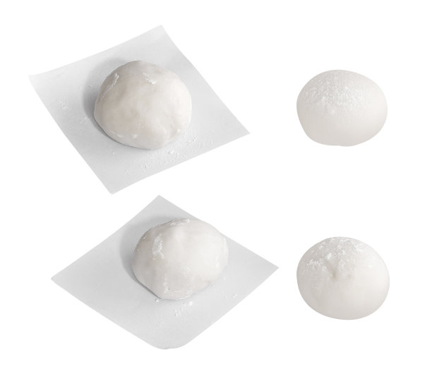 白色背景下的中国猪肉包图片下载