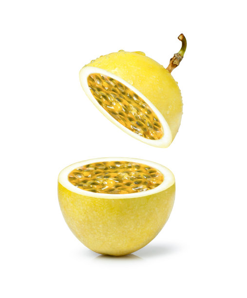 黄色百香果孤立在白色图片下载