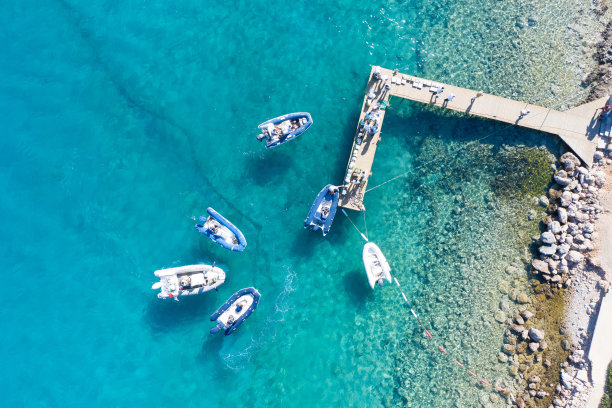 充气船。图片下载