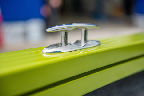 可伸缩不锈钢船用楔形闸刀图片下载