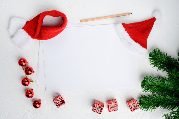 圣诞装饰收藏，画框，顶视图平铺，白色石桌背景，带有文本复制空间图片下载