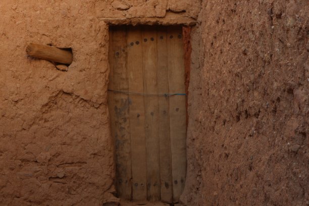 旧泥屋门图片下载