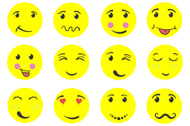 有趣的脸微笑的雪人手中画的涂鸦。图片下载