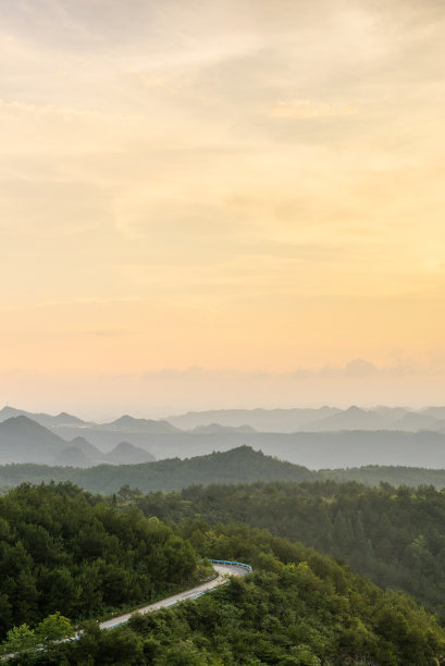从山顶看日落图片下载