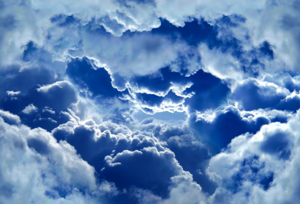 戏剧性的乌云图片下载