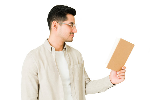 聪明的拉丁人喜欢看书图片下载