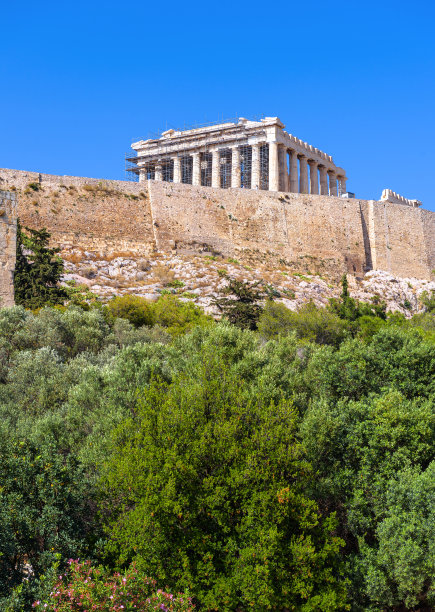 希腊雅典卫城。它的顶部是著名的帕台农神庙。图片下载