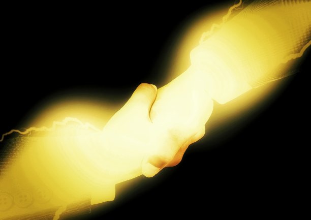 合成光线对握手手势的影响图片下载