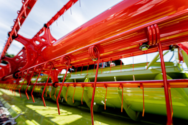 新型现代农业机械设备细节图片下载