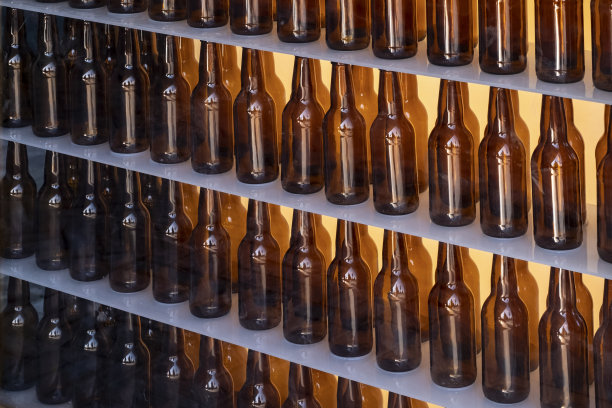 空瓶子图片下载