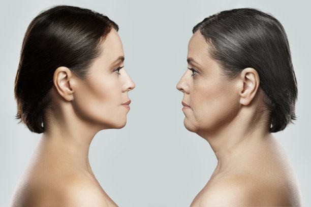 年轻人和老年人的比较图片下载