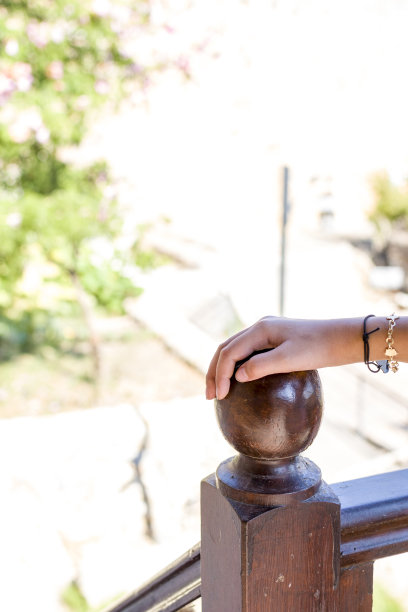 楼梯和旋钮图片下载