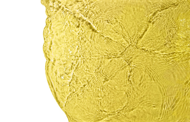 溅干净水的纹理孤立在白色背景上图片下载