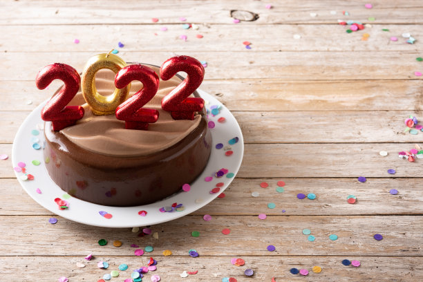 2022蛋糕和饰品图片下载