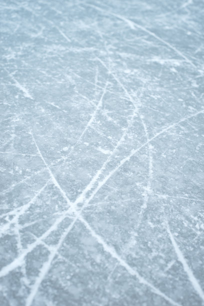 背景冰上溜冰场的痕迹滑冰，冬季运动图片下载