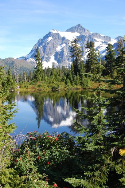 舒克桑山图片下载