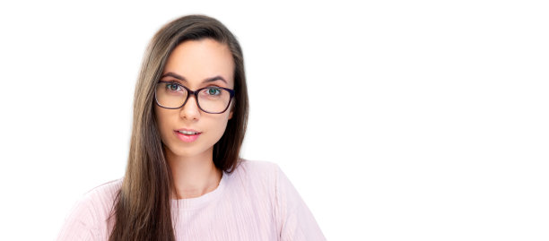 眼镜的女人。眼镜商店背景图片下载