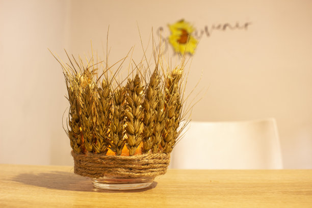 烛台,黄金小麦图片下载