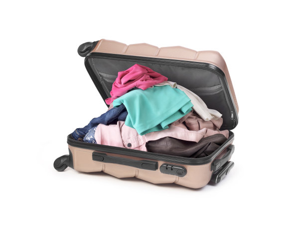 白底的箱子里放着一堆东西图片下载