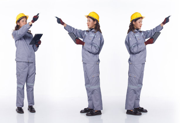 三套完整长度的20多岁亚洲妇女黑色头发穿机械套装礼服鞋图片下载