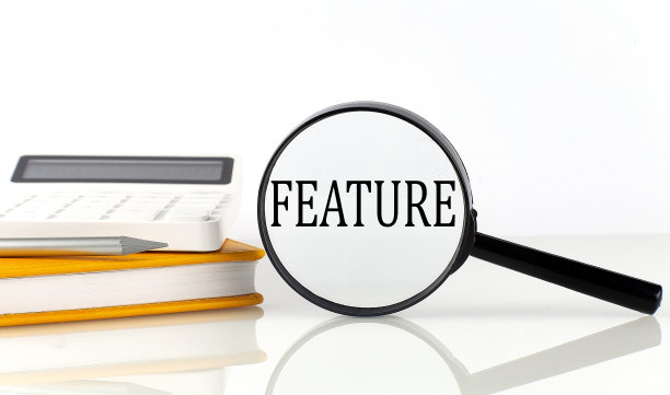 放大镜与文本功能与笔记本，计算器在白色的背景图片下载