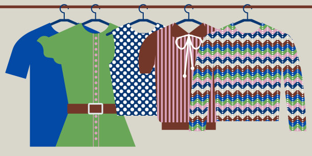 各种休闲女装挂在衣柜衣架上图片下载