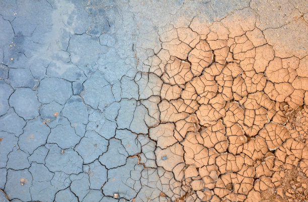 来自冰岛地热地区的干泥图案，Hverir图片下载