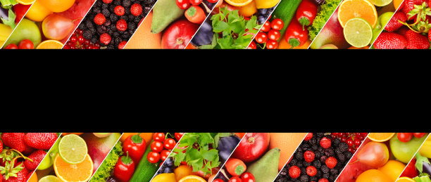 不同的有用水果和蔬菜隔离在黑色背景上。玻璃skinali。为文本腾出空间。宽的照片。图片下载