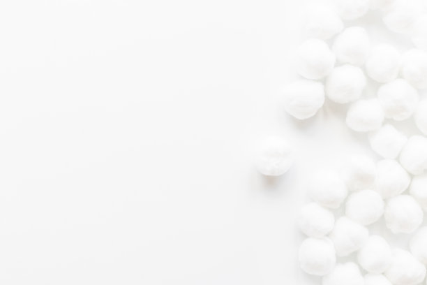 化妆卸妆用品-棉球，俯视图图片下载