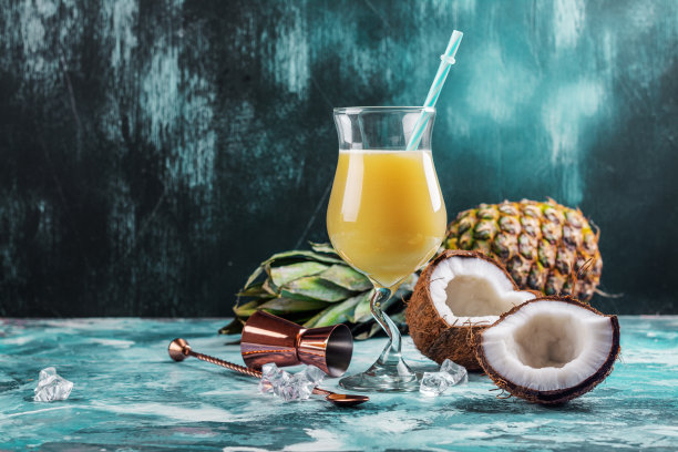 加勒比海鸡尾酒图片下载