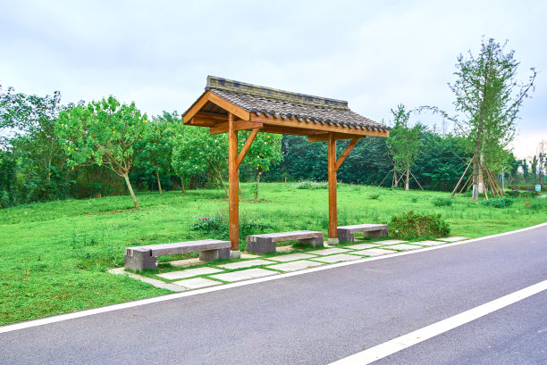 路边休息的亭子图片下载