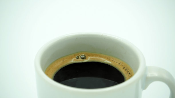 咖啡杯顶视图白色背景图片下载