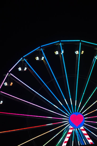 游乐场在夜间游乐图片下载