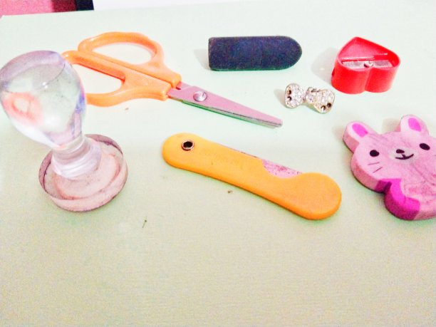 急需的小事情图片下载