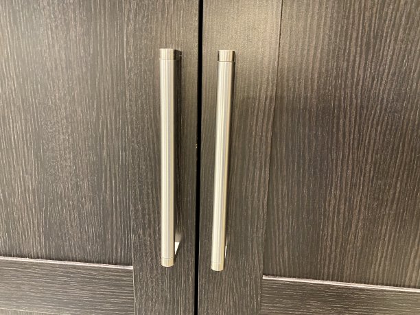 衣柜的门图片下载