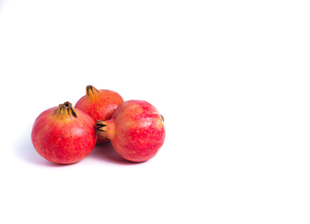 石榴水果，有机，新鲜，隔离在白色背景上图片下载