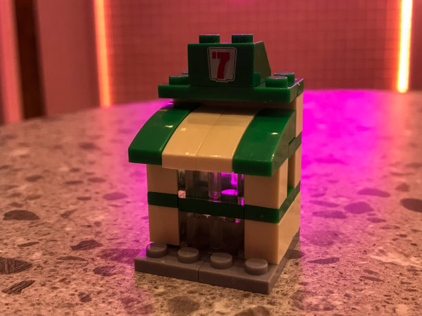 接近迷你建筑建筑概念图片下载