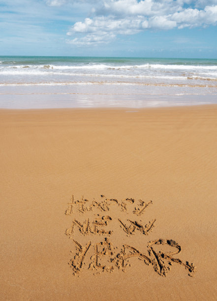 新年短信在沙滩上图片下载