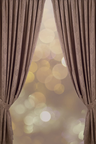 一个漂亮的有钩的窗帘。颜色背景图片下载