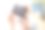 一个女人在看一个空钱包，特写镜头图片下载