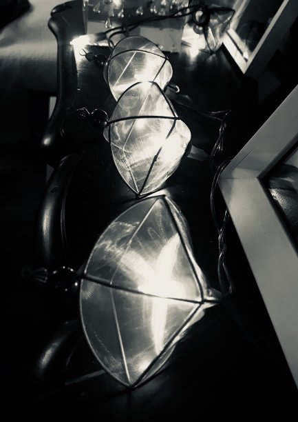 小亮的灯图片下载