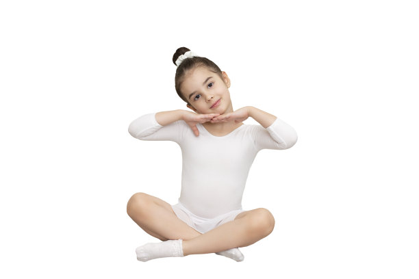 一个有着光滑发型的美丽的小芭蕾舞女演员图片下载