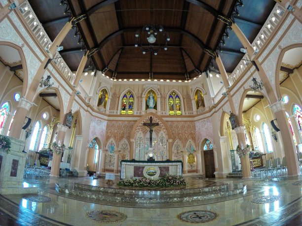 泰国尚达武里省的圣母无玷圣婴大教堂。图片下载