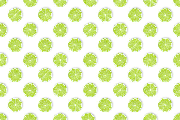 为酒吧和厨房准备的绿色维生素炸弹图片下载