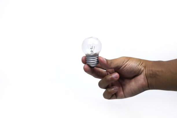 白底上的灯泡。图片下载