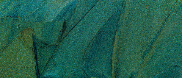 绿松石质地的指甲油。有蓝绿色液体指甲油污渍。美容产业概念图片下载