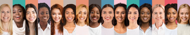 不同年龄的多元文化女性在彩色背景下的微笑肖像图片下载