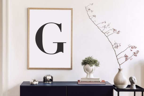 现代斯堪的纳维亚室内设计的客厅与模拟相框。时尚家居装饰。模板。可以使用了。图片下载