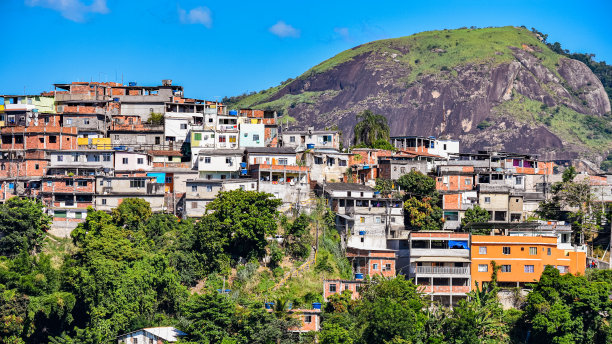 照片的低收入边缘社区，通常被称为“favela”在里约热内卢，巴西图片下载